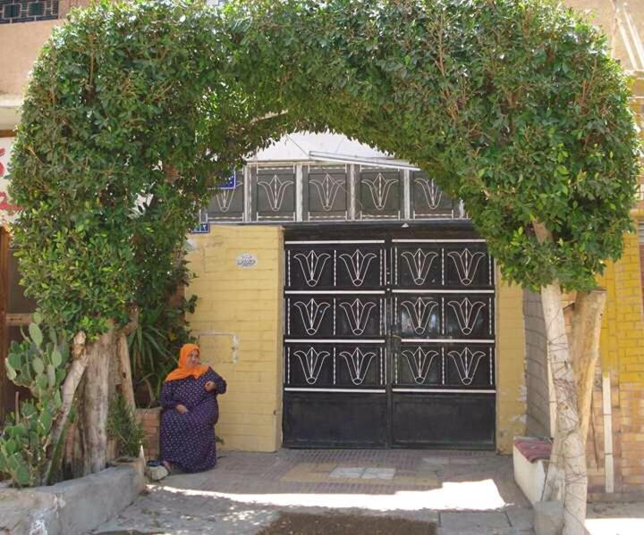 Abo Stait - Pyramid View Homestay Kafret el-Gabal Exterior foto